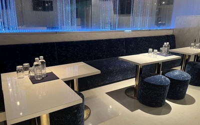 LUXURY FLOOR LIONEL/リオネルの店内1